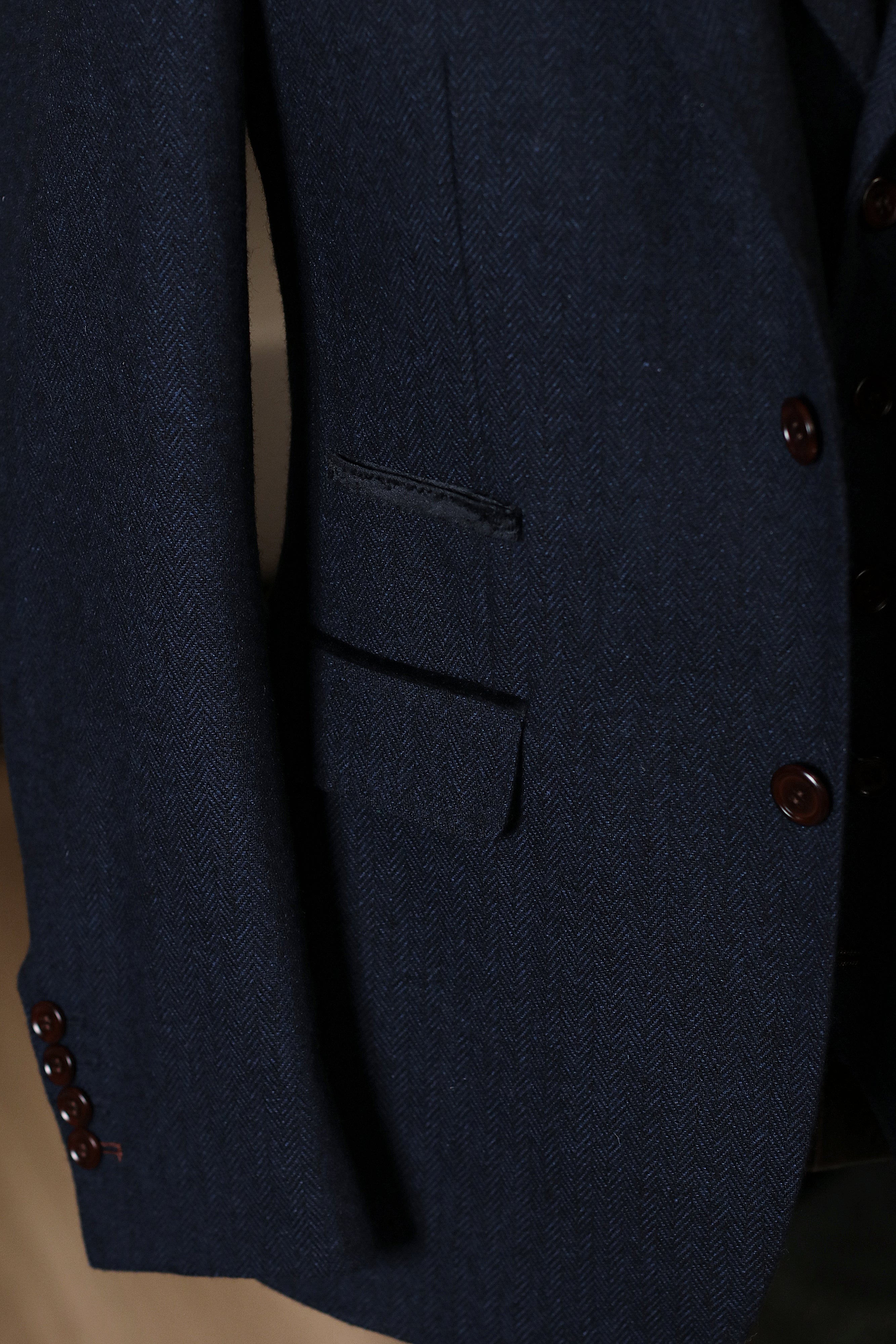 TAVERNY – Sako Chief Navy